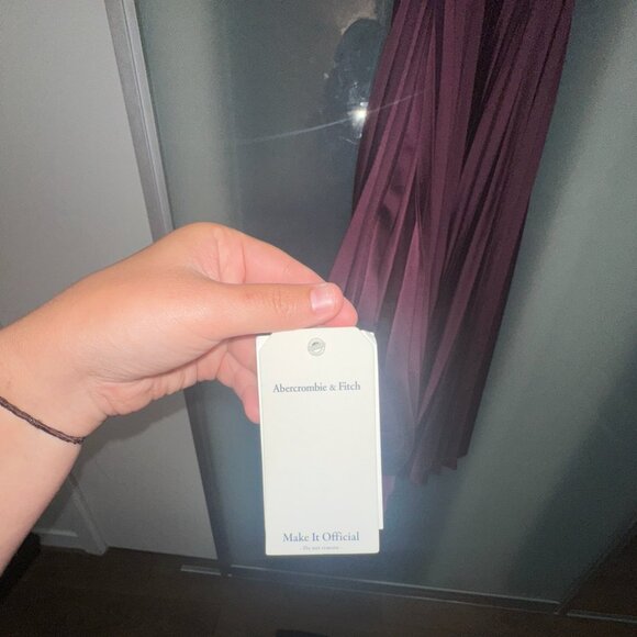 Fitch Cocktail Dress Abercrombie Cut Out, Maroon - Picture 6 of 8